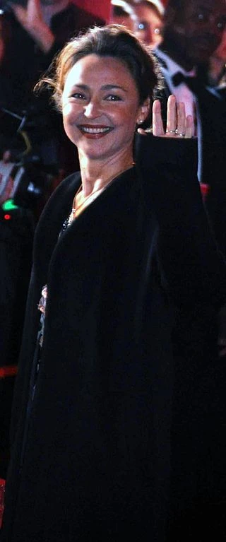 Catherine Frot headshot