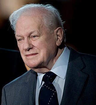 Charles Durning headshot
