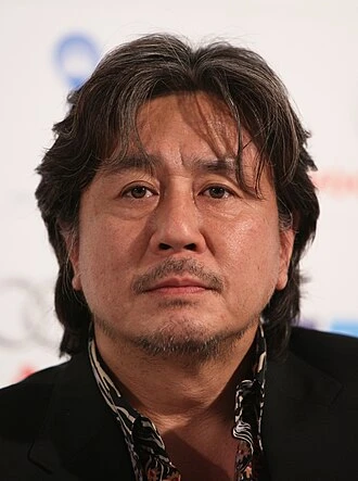 Choi Min-sik headshot