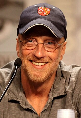 Chris Elliott headshot