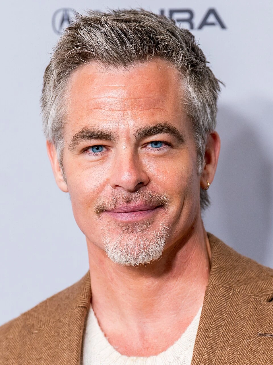 Chris Pine headshot