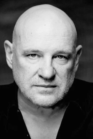 Christian Redl headshot