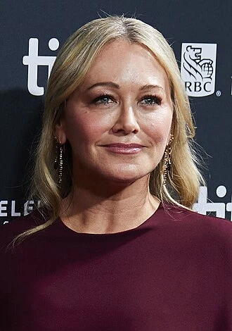 Christine Taylor headshot