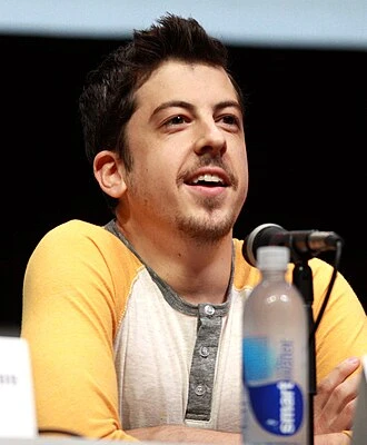 Christopher Mintz-Plasse headshot