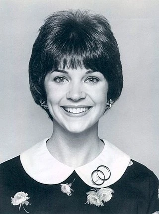 Cindy Williams headshot