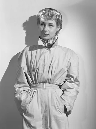Claire Maurier headshot