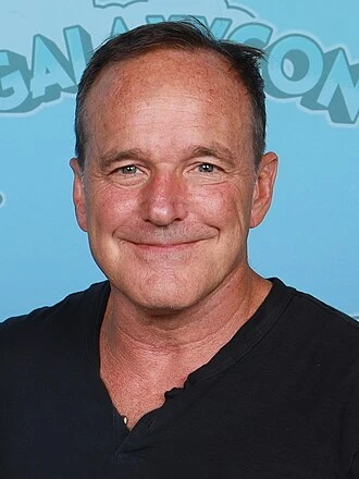 Clark Gregg headshot