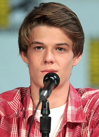 Colin Ford headshot