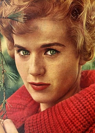 Connie Stevens headshot