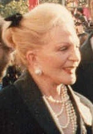Coral Browne headshot
