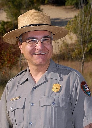Costa Dillon headshot