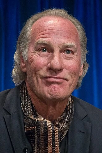 Craig T. Nelson headshot