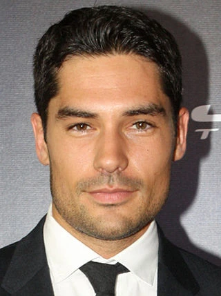 D. J. Cotrona headshot