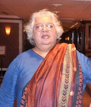Daisy Irani headshot