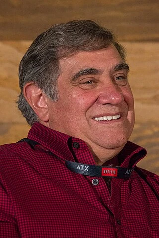Dan Lauria headshot
