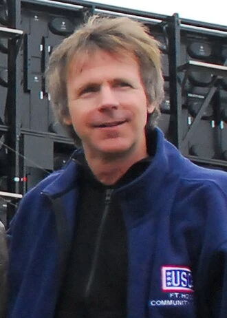 Dana Carvey headshot