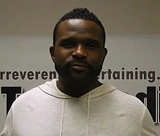 Darius McCrary headshot
