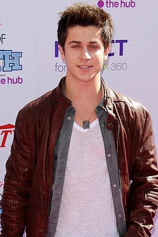 David Henrie headshot