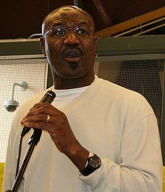 Delroy Lindo headshot