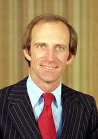 Denis Hayes headshot