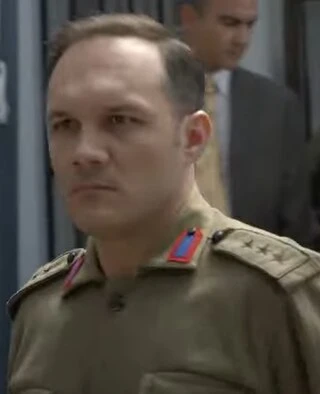 Deniz Celiloğlu headshot