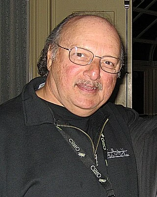 Dennis Franz headshot