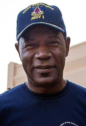 Dennis Haysbert headshot