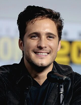 Diego Boneta headshot