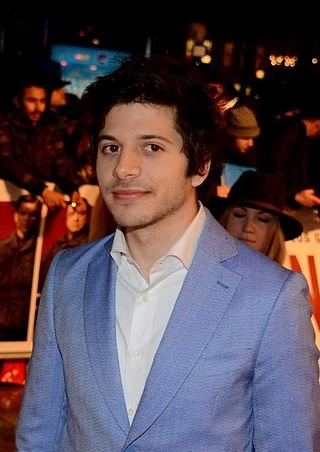 Dimitri Leonidas headshot