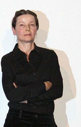 Dominique Reymond headshot