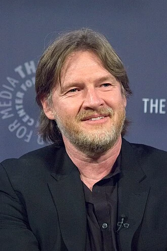 Donal Logue headshot