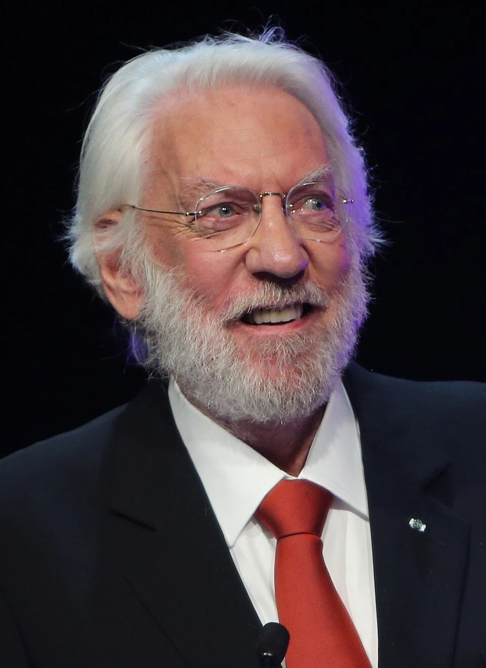 Donald Sutherland headshot