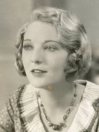 Dorothy Mackaill headshot