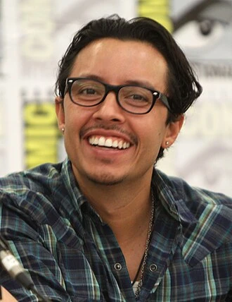 Efren Ramirez headshot