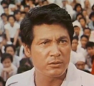 Eiji Okada headshot