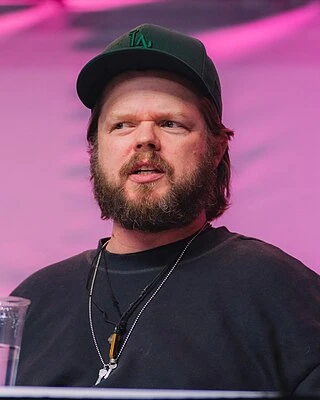 Elden Henson headshot