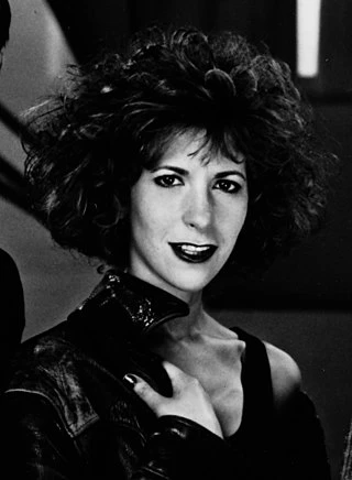 Ellen Greene headshot