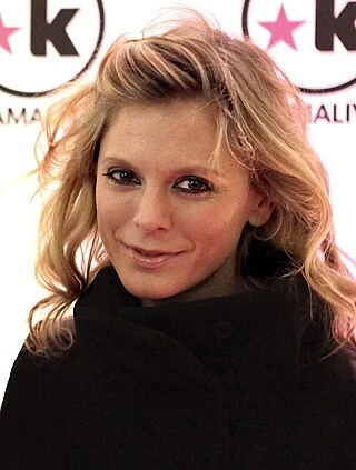 Emilia Fox headshot