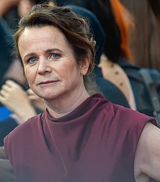 Emily Watson headshot
