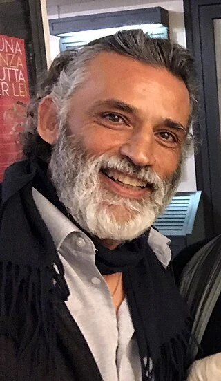 Enrico Lo Verso headshot