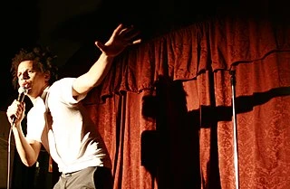 Eric André headshot
