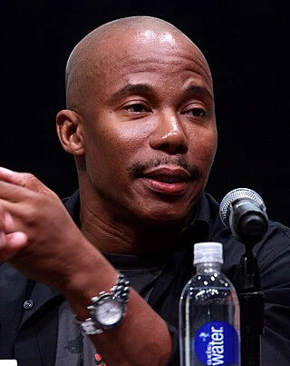 Erik King headshot