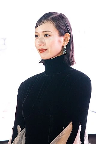 Erika Toda headshot
