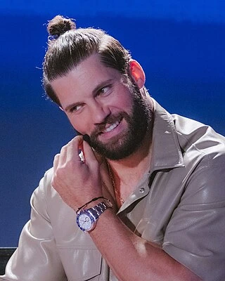 Florian Munteanu headshot