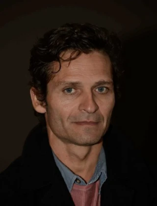 François Négret headshot
