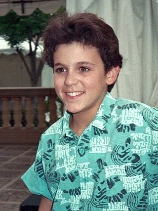 Fred Savage headshot