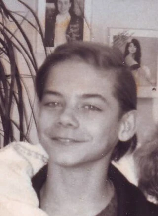 Gabriel Damon headshot
