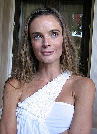 Gabrielle Anwar headshot