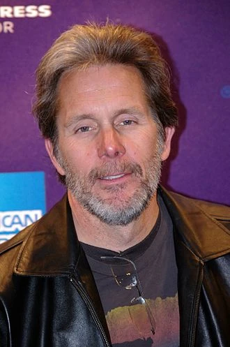 Gary Cole headshot