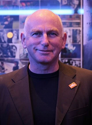 Gary Lewis headshot